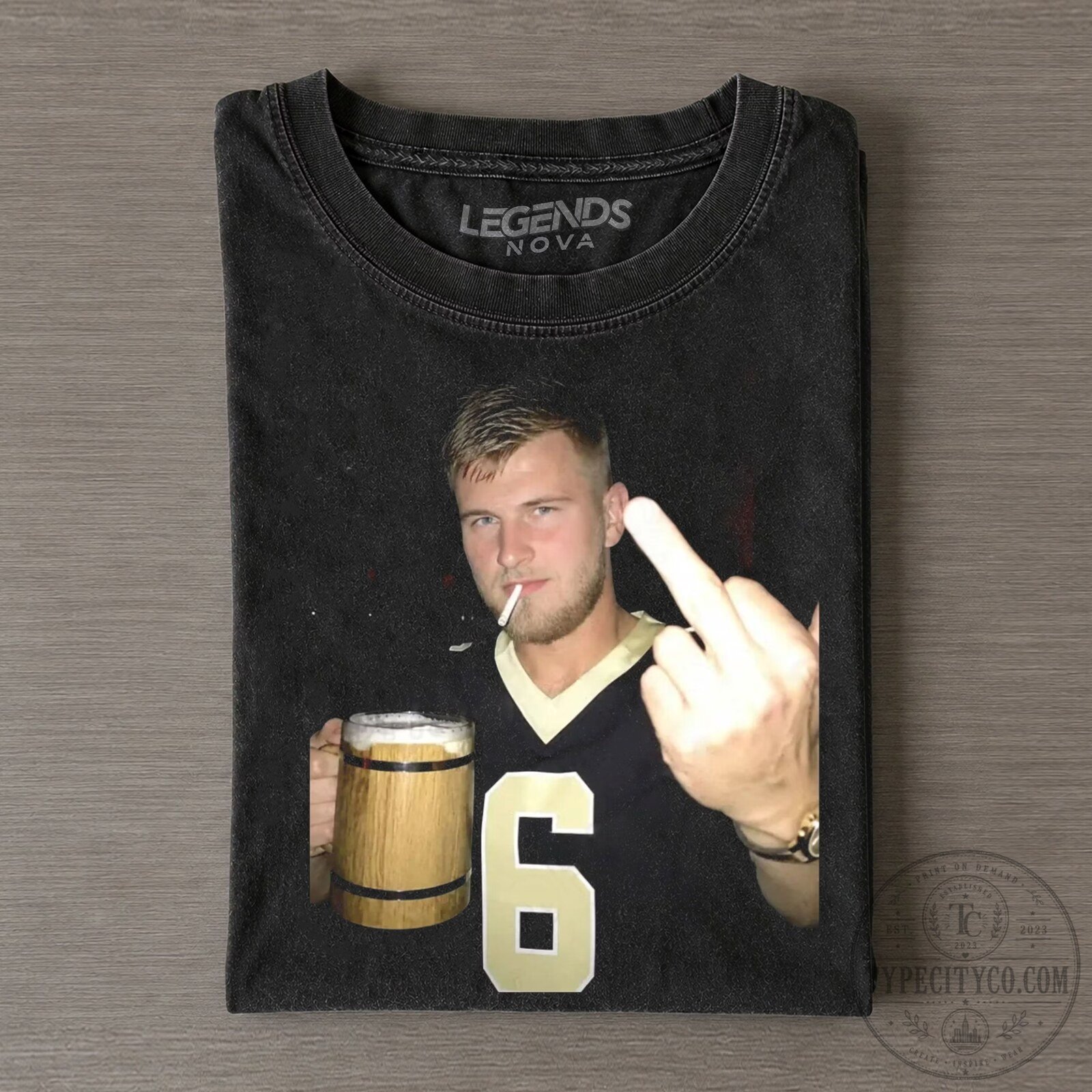 Luka Doncic Flipping Off Middle Finger Funny Meme Black Graphic T-Shirt 4 Luka Doncic Flipping Off Middle Finger Funny Meme Black Graphic T-Shirt