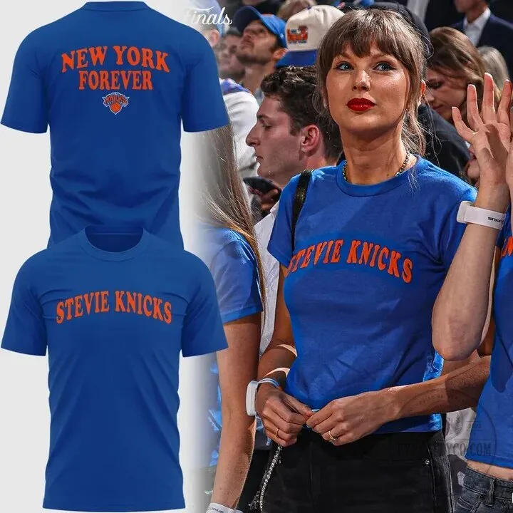 Taylor Swift Stevie Nicks Blue Graphic T-Shirt
